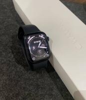 إعلان عن Apple Watch 8 ساعة ابل
