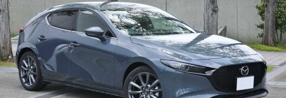 إعلان عن Test mazda 3